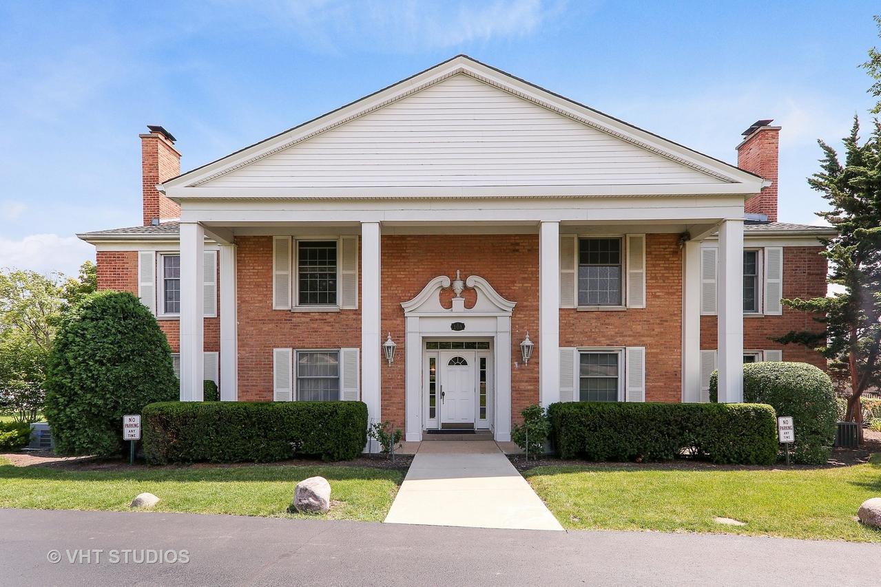 108 Carriage Way Dr. #A202, Burr Ridge, IL 60527