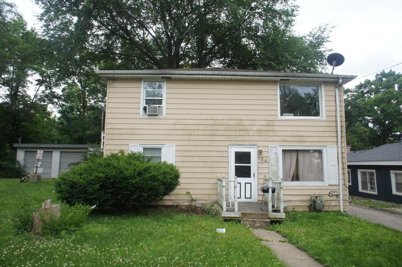 124 E State St., North Aurora, IL 60542