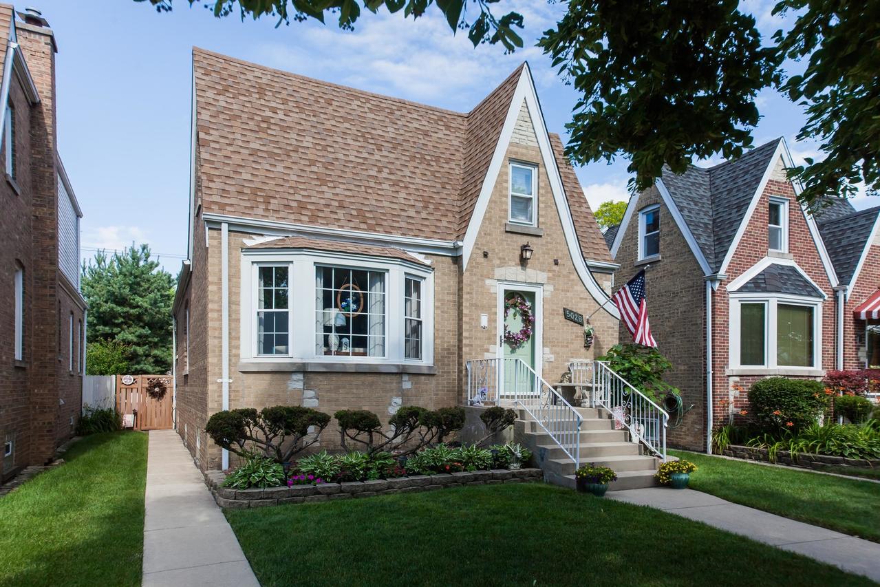 5026 N Melvina Ave., Chicago, IL 60630