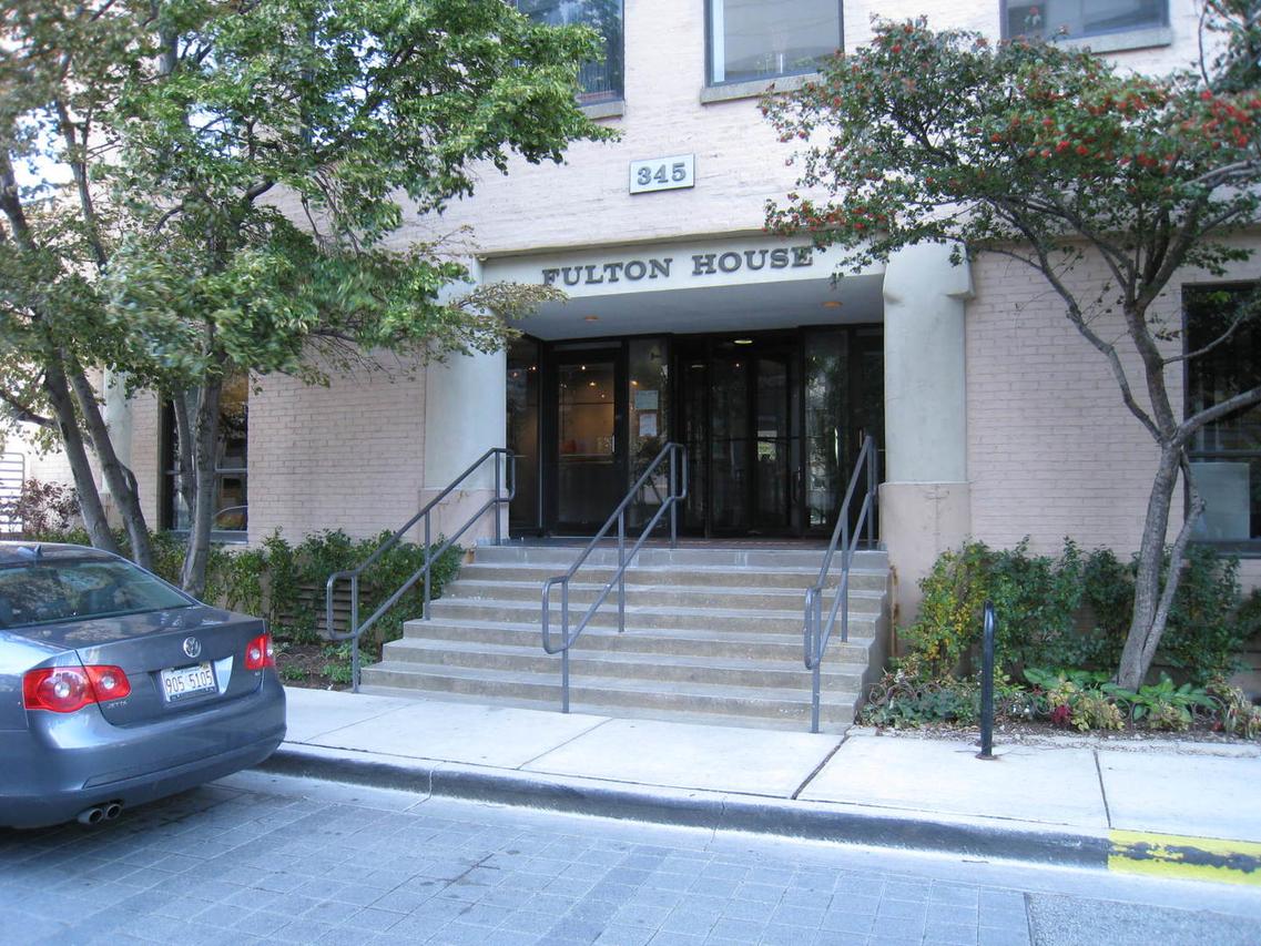 345 N Canal St. #1008, Chicago, IL 60606