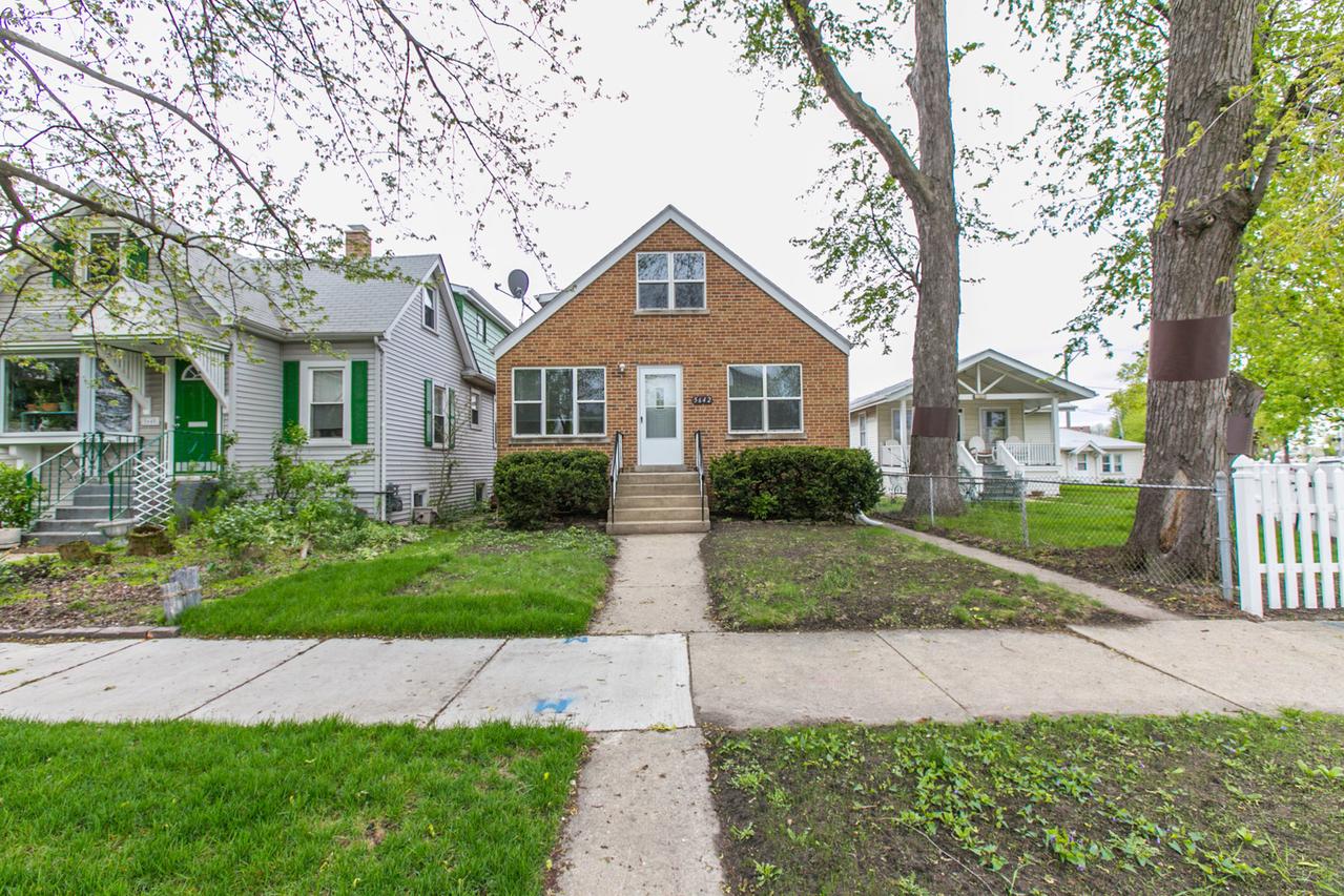 5642 N Mulligan Ave., Chicago, IL 60646