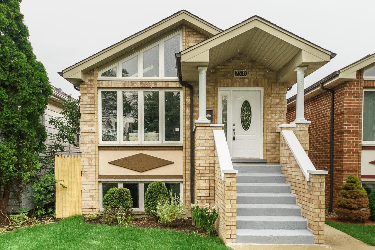 2610 N Montclare Ave., Chicago, IL 60707
