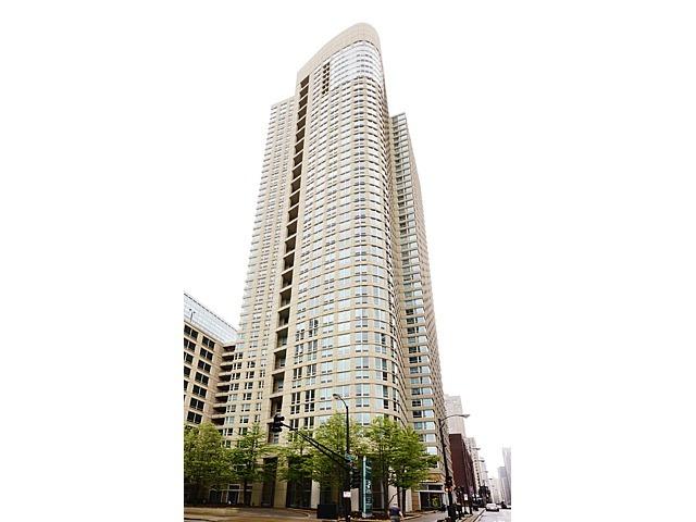 345 N Lasalle Blvd. #4304, Chicago, IL 60654