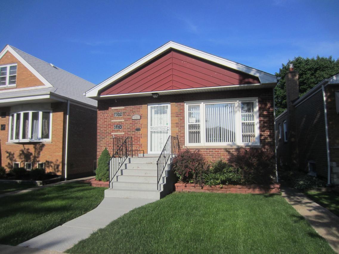 4721 S Lavergne Ave., Chicago, IL 60638