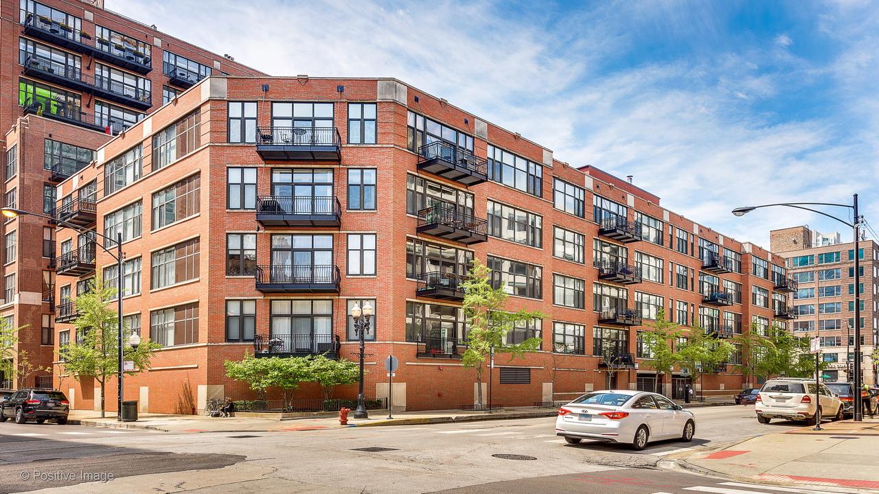 333 W Hubbard St. #418, Chicago, IL 60654