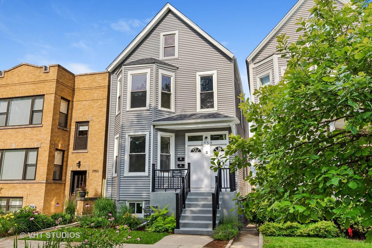 2954 N Talman Ave., Chicago, IL 60618
