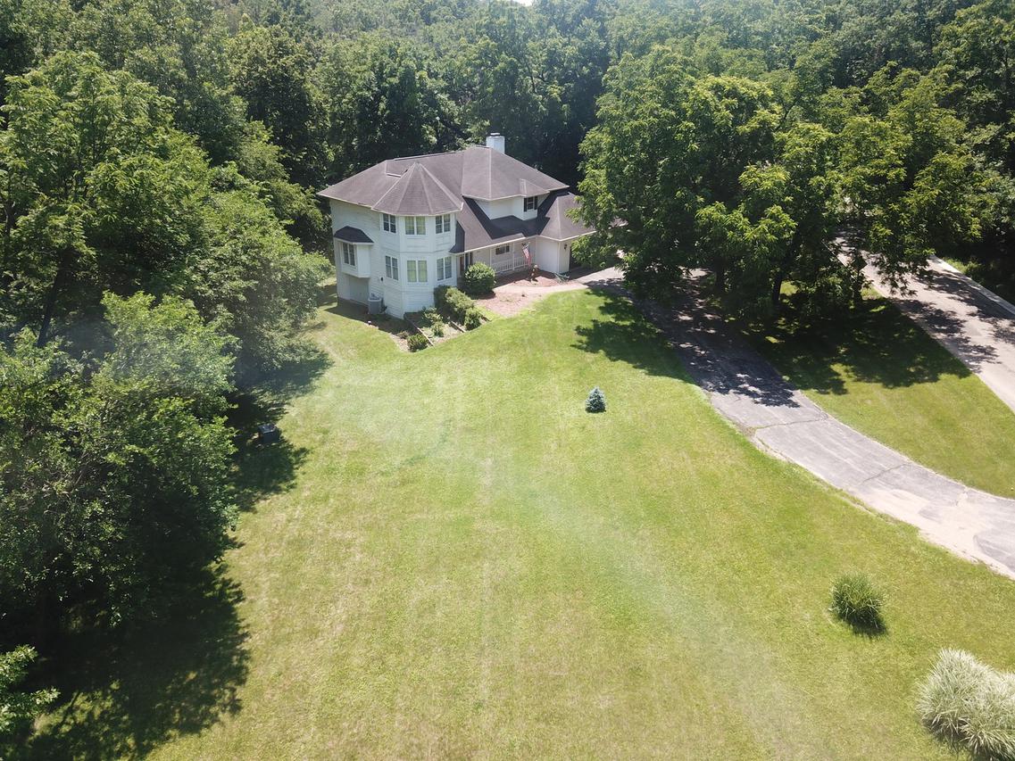 2679 W Forest Rd., Freeport, IL 61032