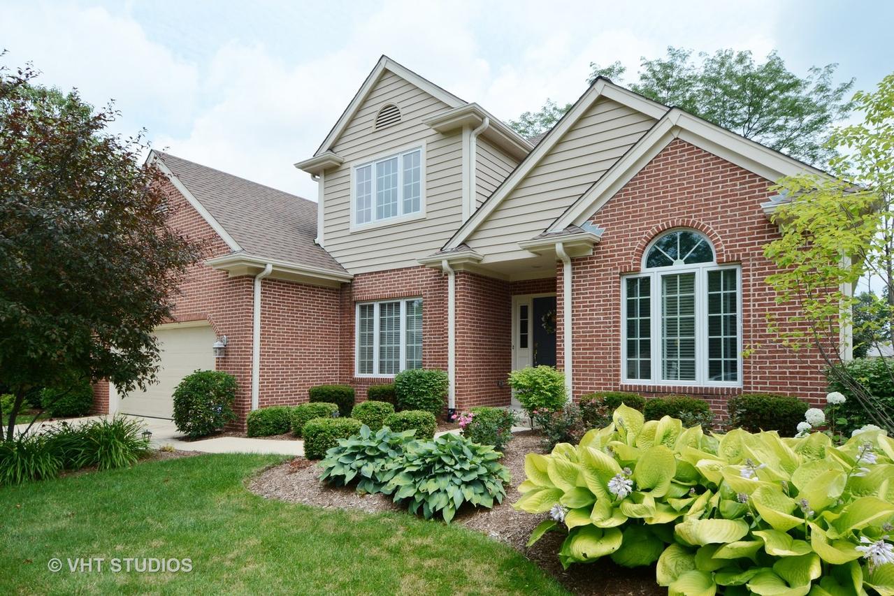 1375 Cranbrook Cir., Aurora, IL 60502