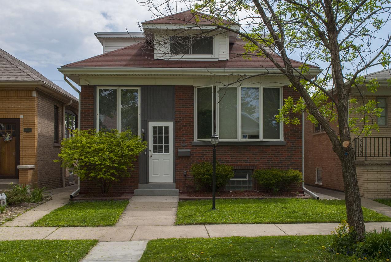 5113 N Monitor Ave., Chicago, IL 60630