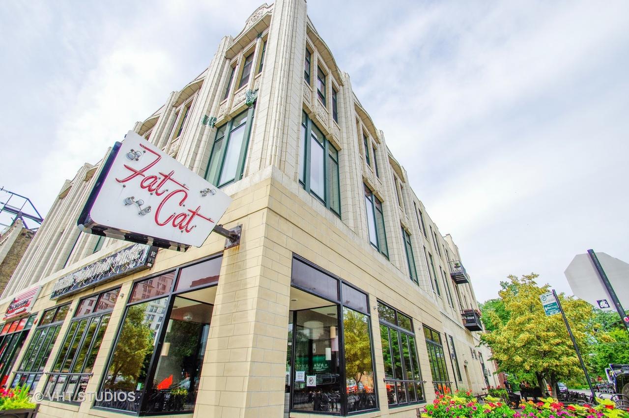 1215 W Gunnison St. #207, Chicago, IL 60640