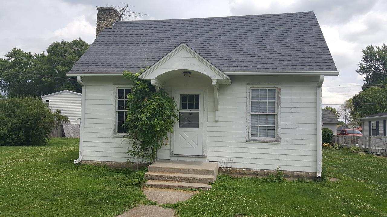 233 N Jones Ave., Amboy, IL 61310