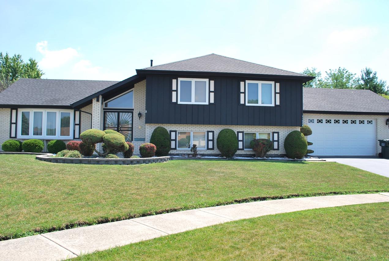 18629 Becker Ter., Country Club Hills, IL 60478