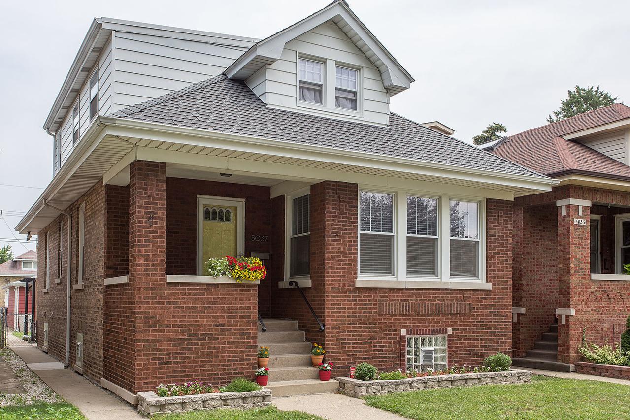 5037 N Marmora Ave., Chicago, IL 60630