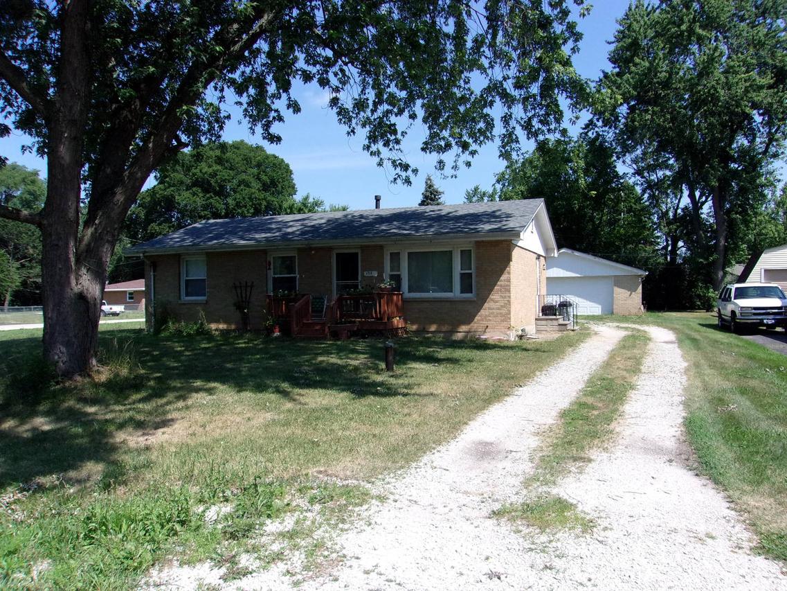 1712 Oakwood Ln., Joliet, IL 60433