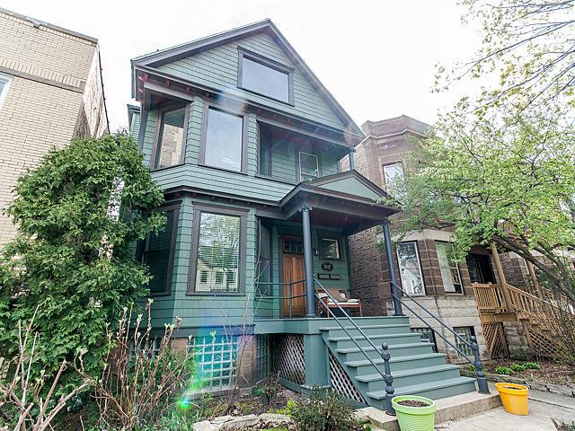 2037 W Waveland Ave., Chicago, IL 60618