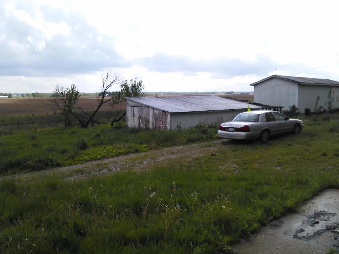 11641 1625 East St., Tiskilwa, IL 61368