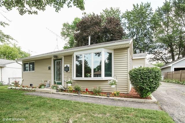 2312 Bluebird Ln., Rolling Meadows, IL 60008