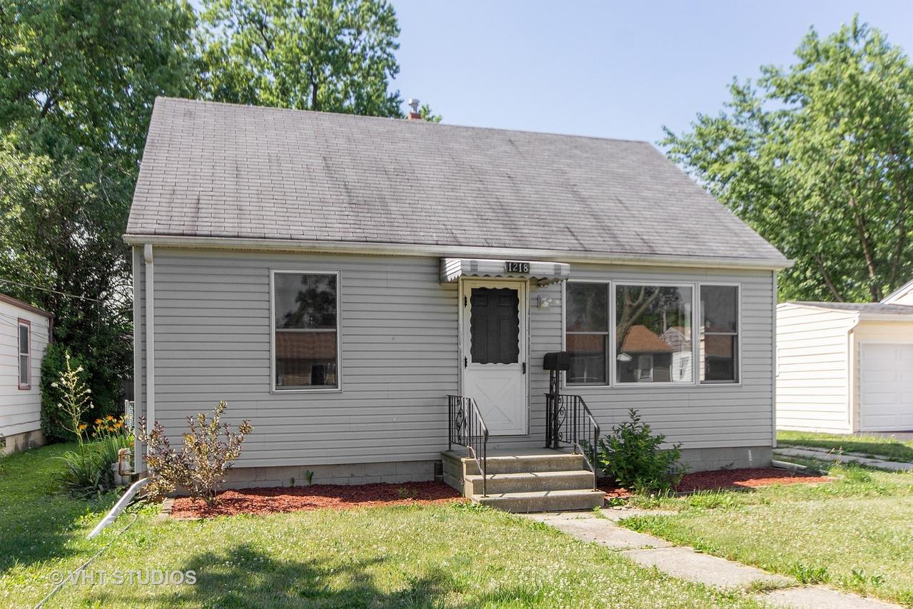 1218 Roosevelt Ave., Joliet, IL 60435