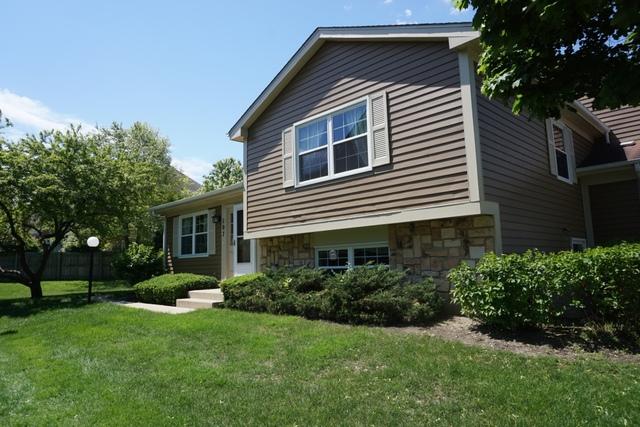 107 Maplewood Dr. #85-5, Vernon Hills, IL 60061