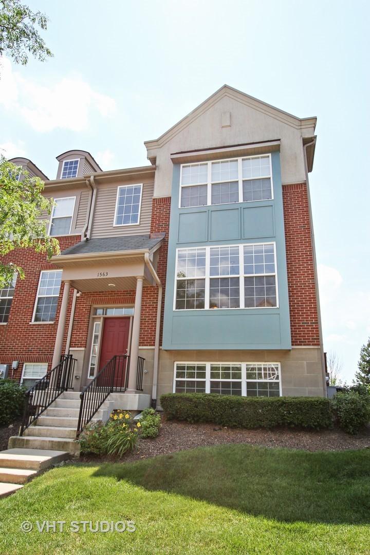 1563 Station Park Dr., Grayslake, IL 60030