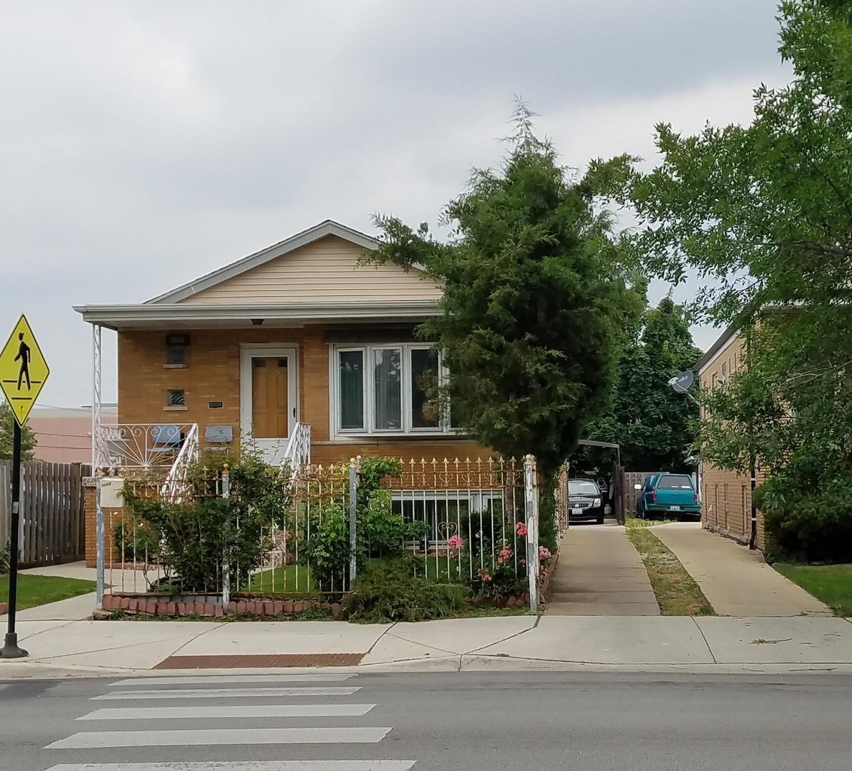 5860 W 55th St., Chicago, IL 60638