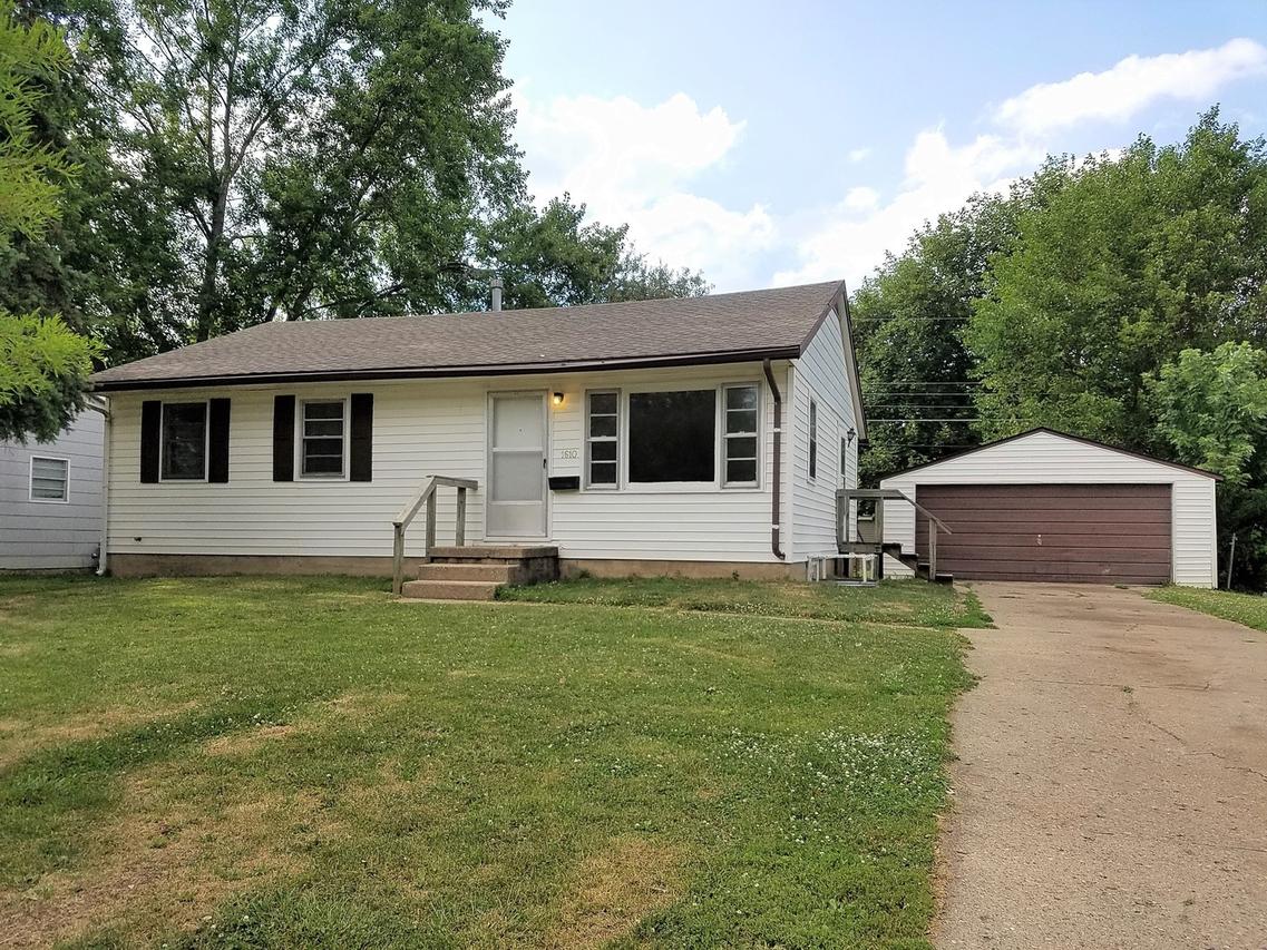 1610 Sheffield Rd., Champaign, IL 61821