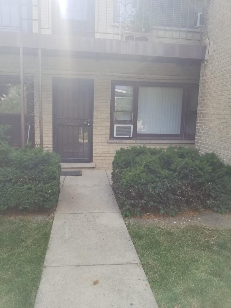 21 King Arthur Ct. #21-9, Northlake, IL 60164