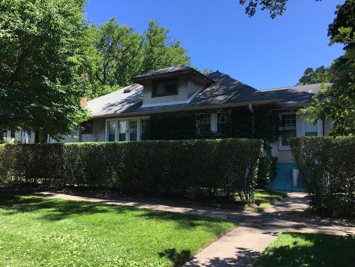 1124 Cleveland St., Evanston, IL 60202