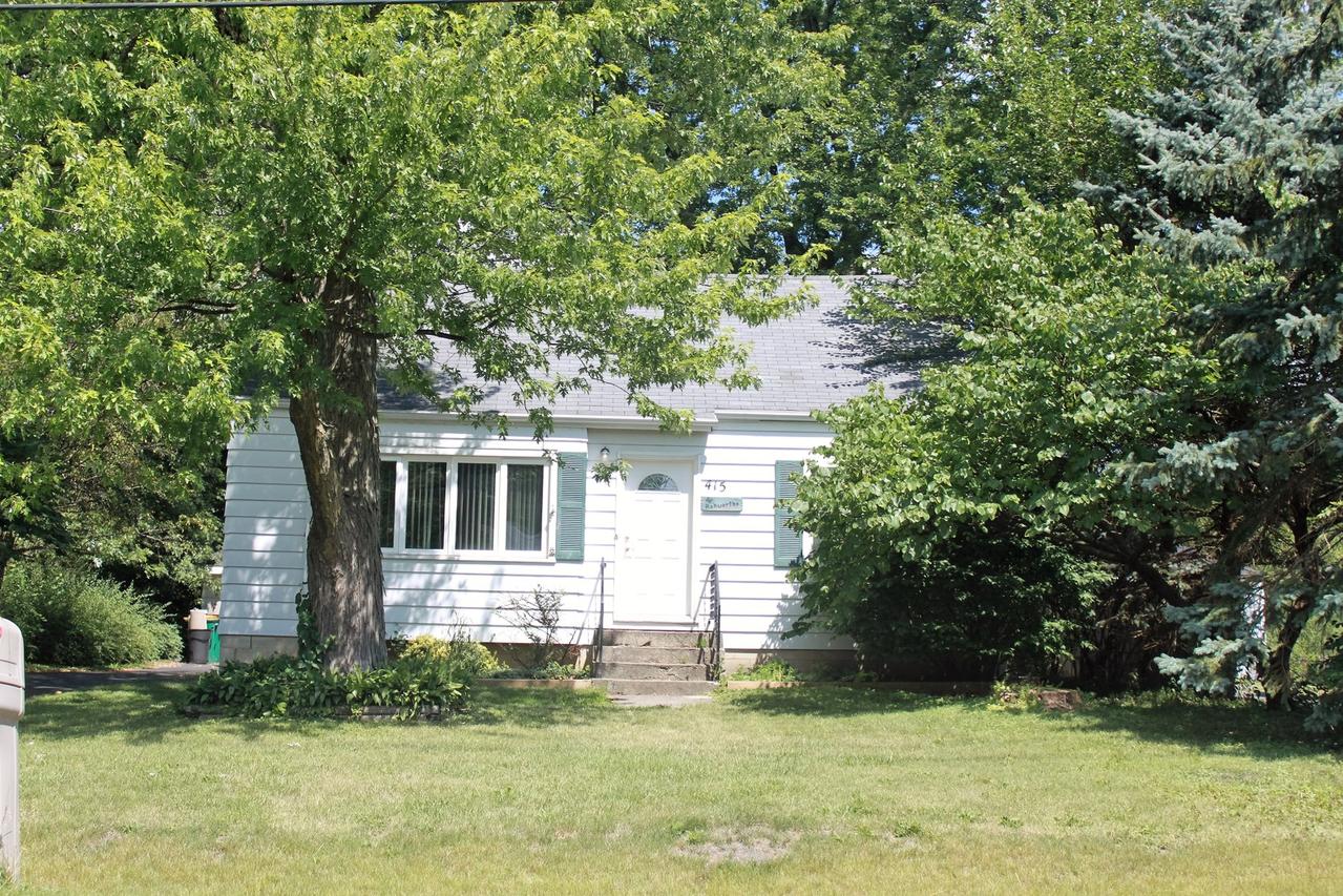 415 N Park St., Westmont, IL 60559