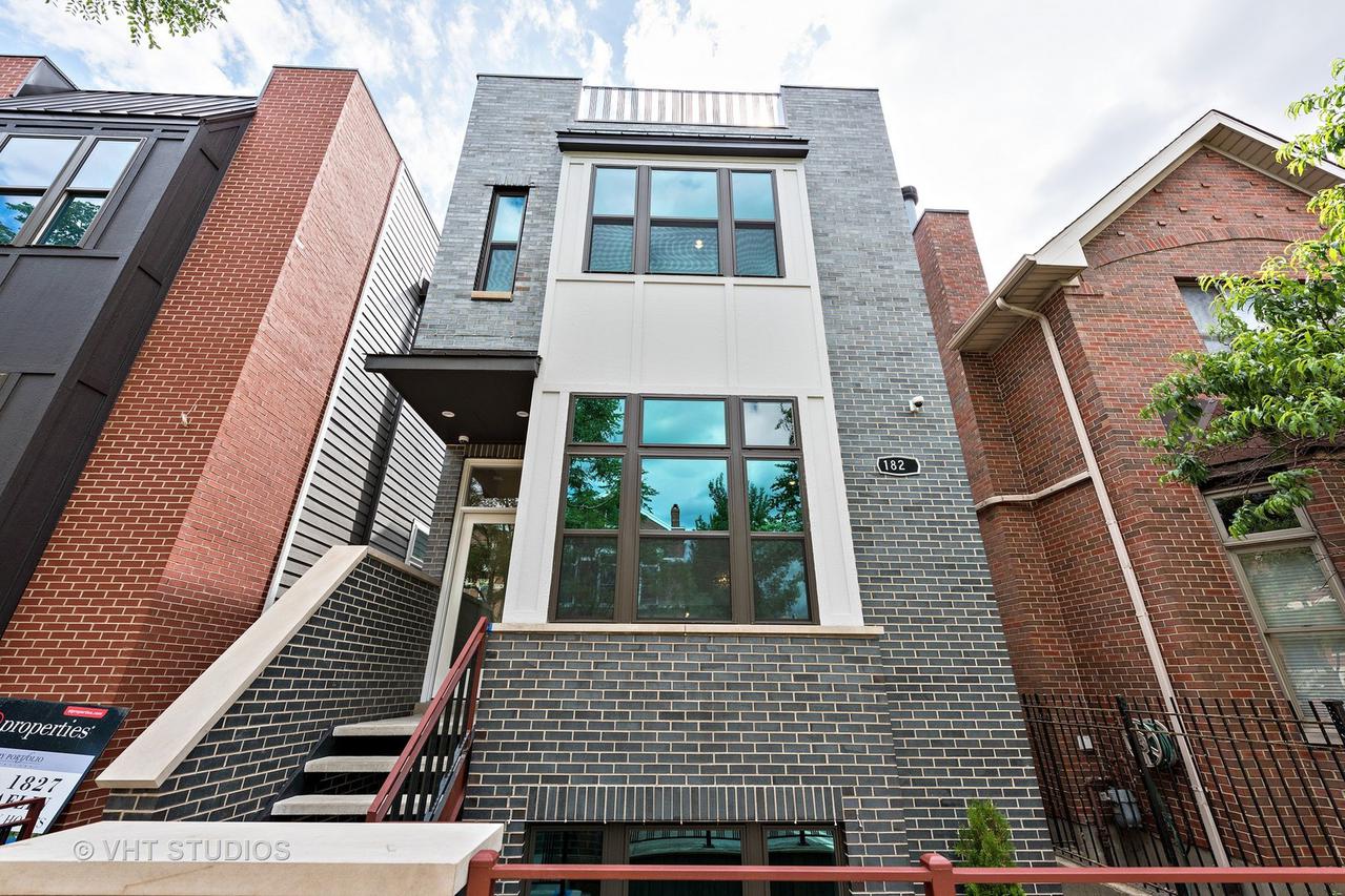 1823 S Laflin St., Chicago, IL 60608