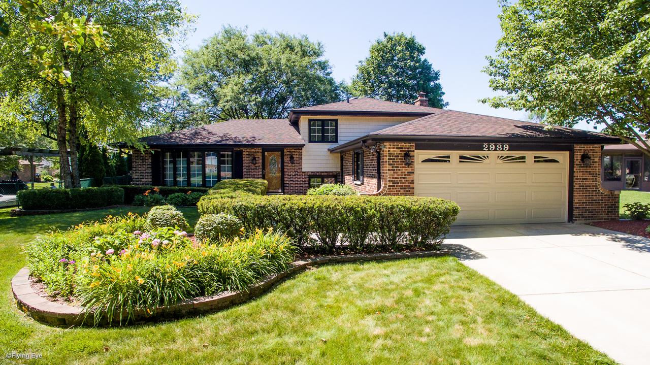 2989 Harvest Pl., Darien, IL 60561