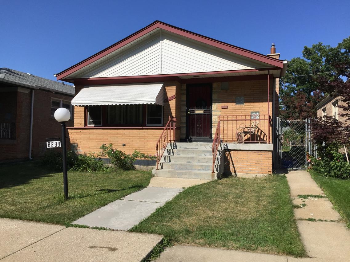 8839 S Beverly Ave., Chicago, IL 60620