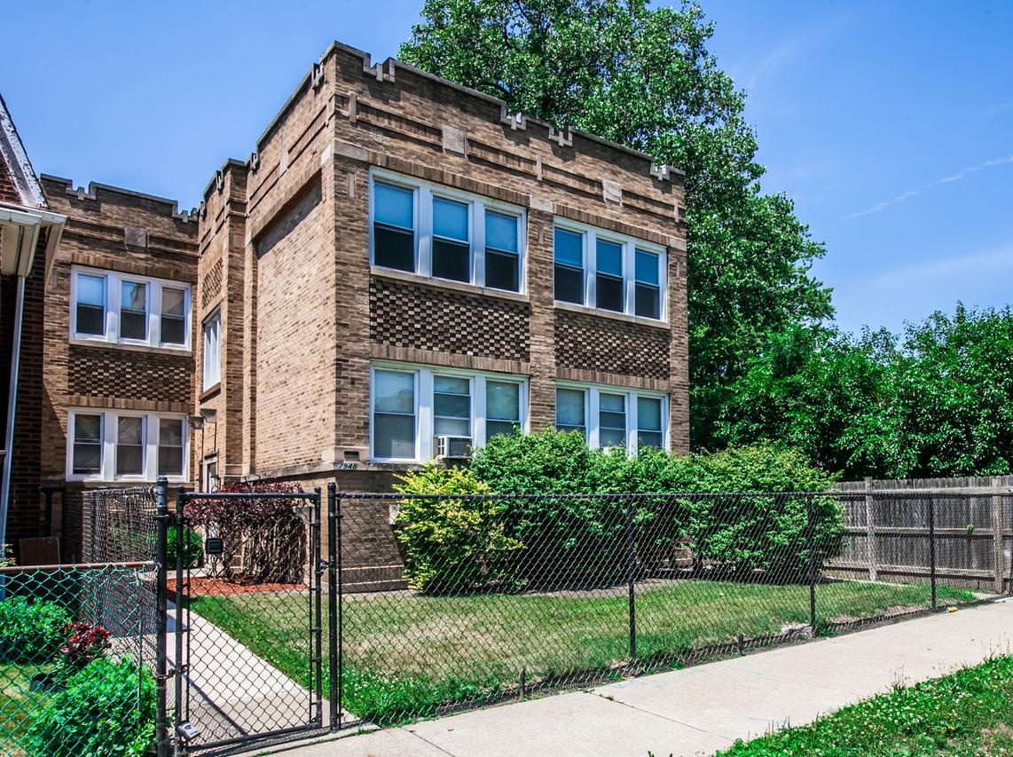 7948 S Ridgeland Ave., Chicago, IL 60617