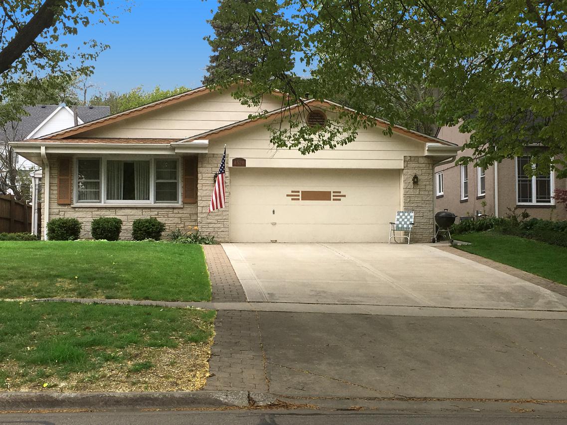 4520 Saratoga Ave., Downers Grove, IL 60515