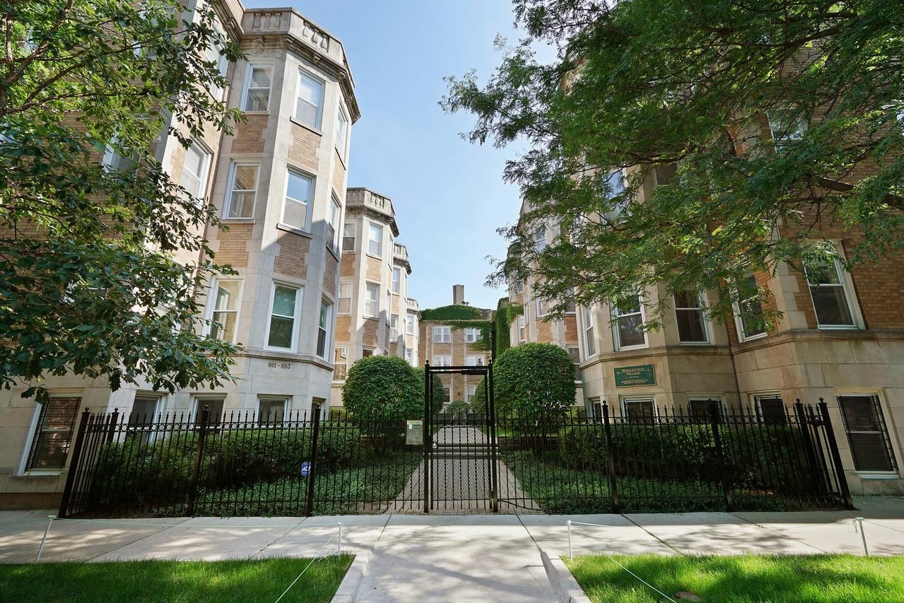 869 W Cornelia Ave. #3, Chicago, IL 60657