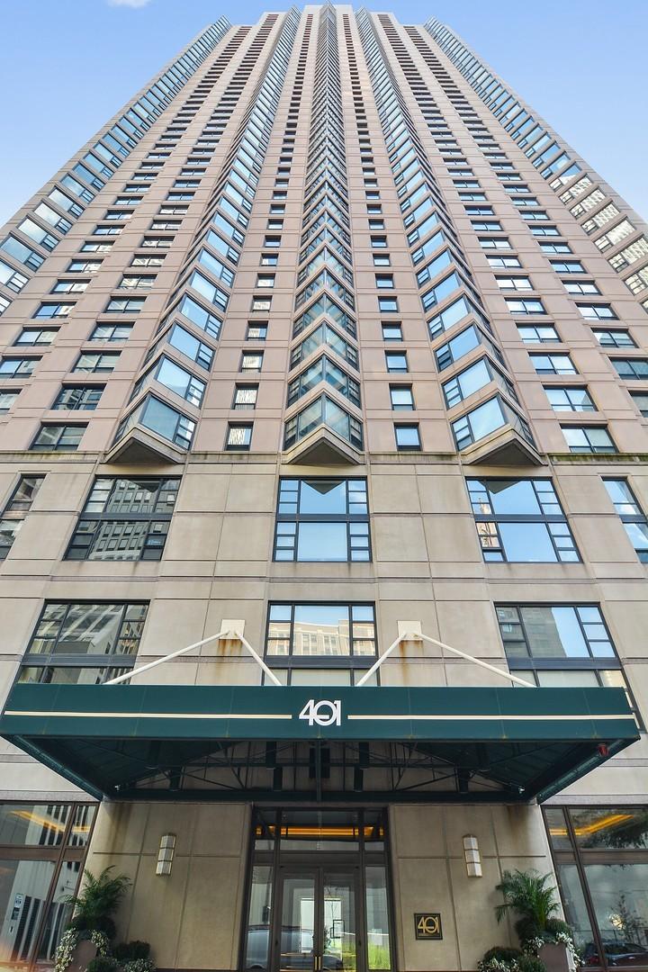 401 E Ontario St. #207, Chicago, IL 60611