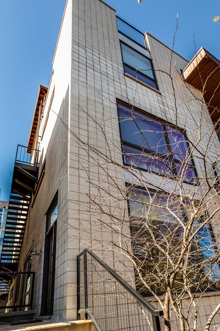 1954 N Wilmot Ave. #2, Chicago, IL 60647