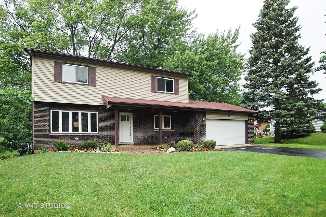 164 S Circle Ave., Bloomingdale, IL 60108