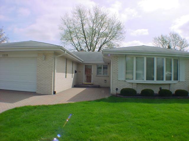 1215 S Highland Ave., Arlington Heights, IL 60005