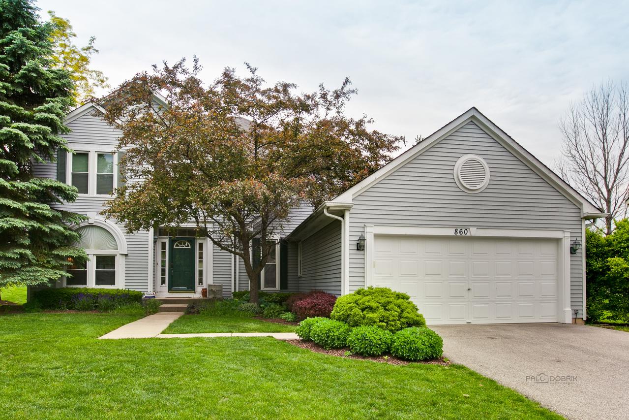 860 Saugatuck Tr., Vernon Hills, IL 60061