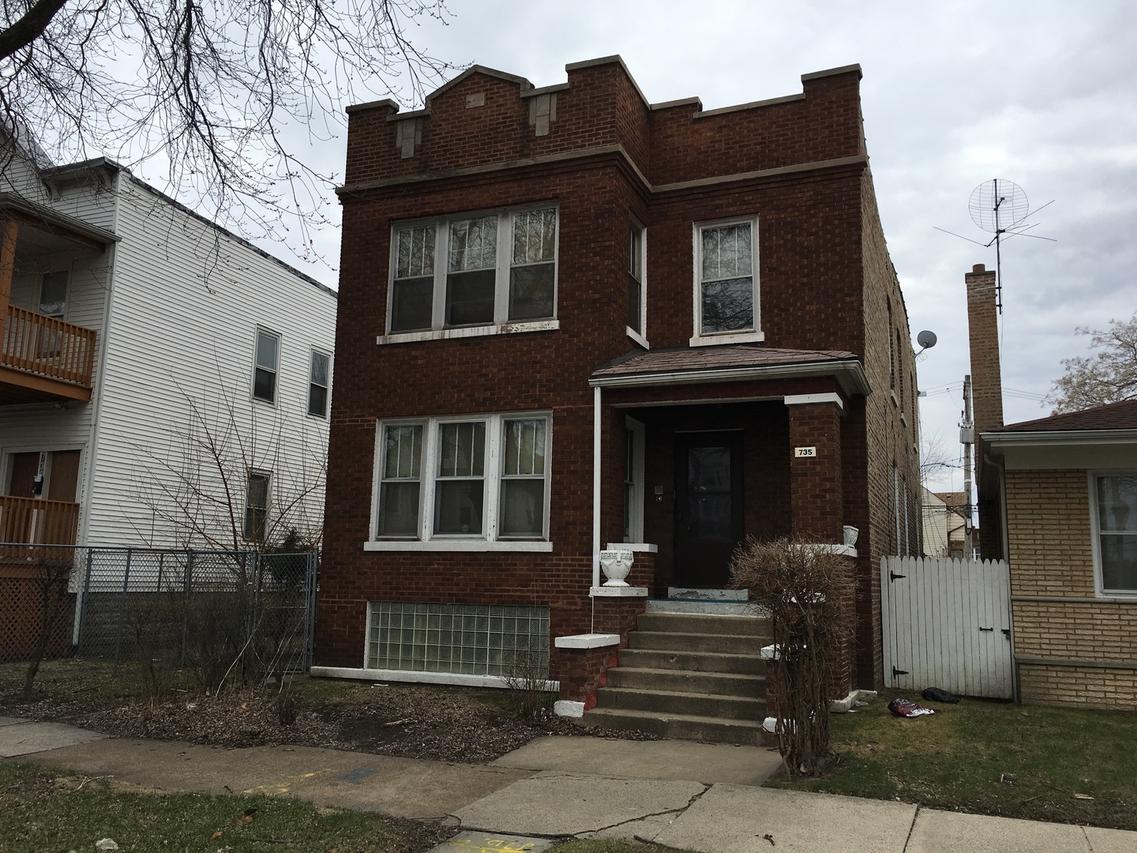 735 E 90th St., Chicago, IL 60619