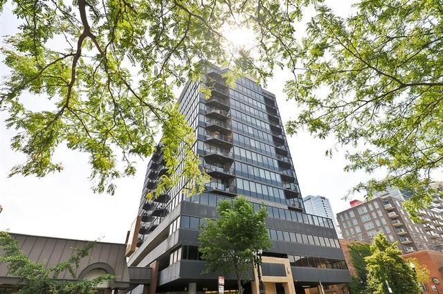 1309 N Wells St. #1302, Chicago, IL 60610