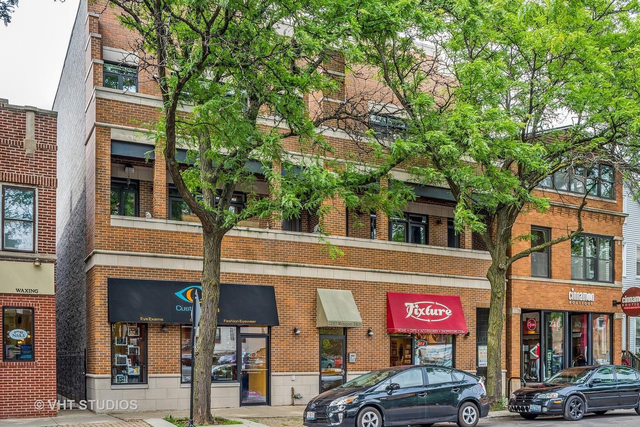 2108 W Roscoe St. #1, Chicago, IL 60618
