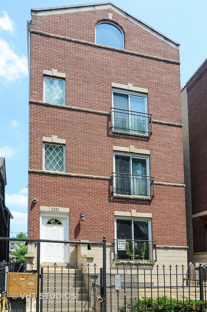 1241 N Maplewood Ave., Chicago, IL 60622
