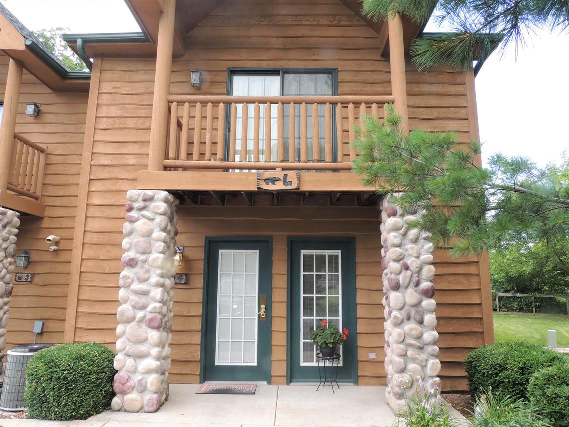 2643 N State Route 178 #L4, Utica, IL 61373