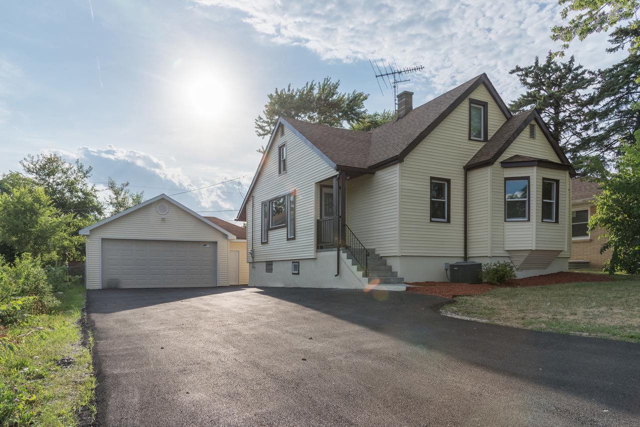 317 Algonquin St., Joliet, IL 60432