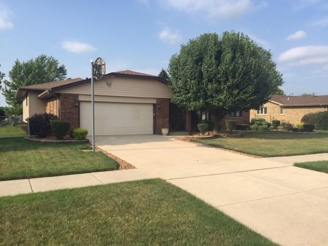 8126 Wheeler Dr., Orland Park, IL 60462