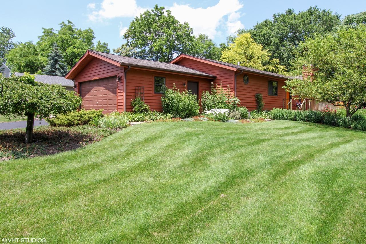 25622 W Wilson Ave., Wauconda, IL 60084