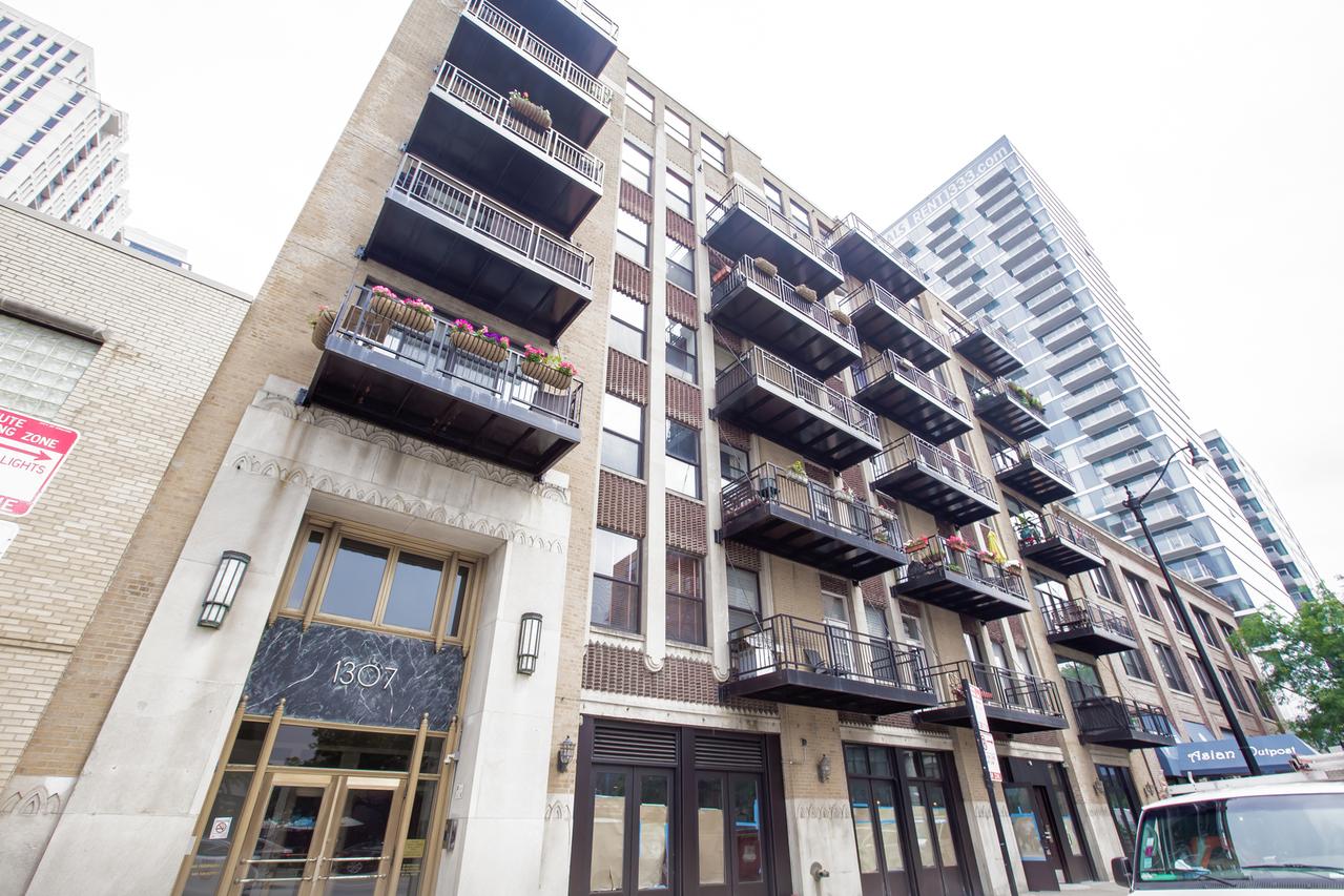 1307 S Wabash Ave. #310, Chicago, IL 60605