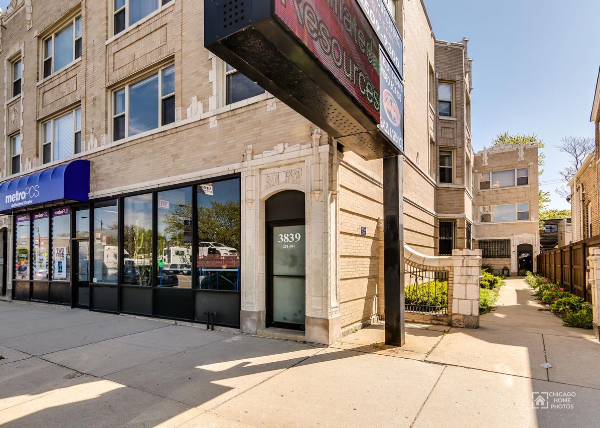 3839 N Western Ave. #201, Chicago, IL 60618